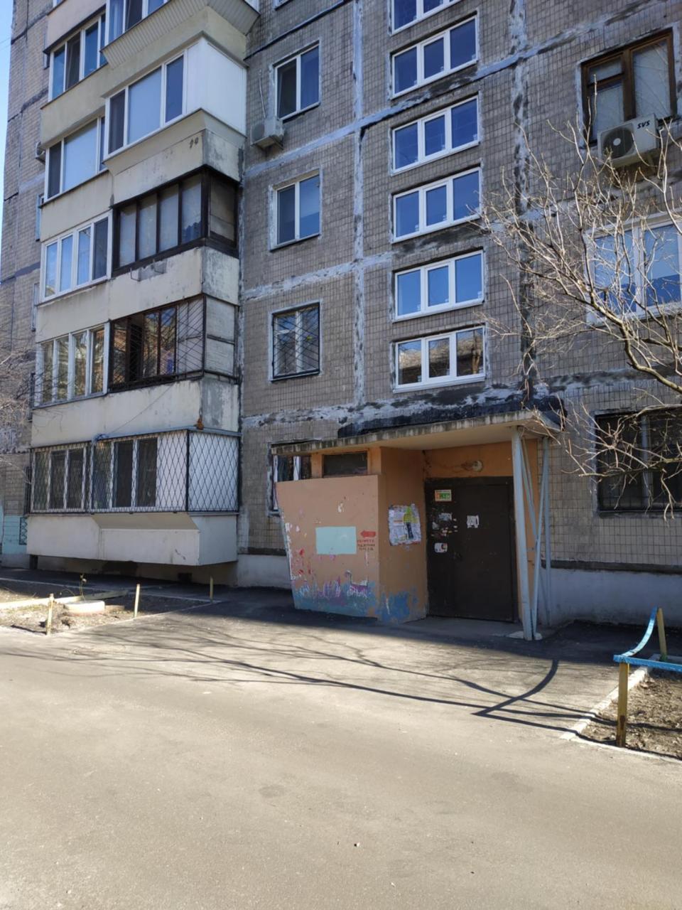Метро Кпи, Улица Борщаговская Kiev Exterior foto